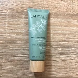 FREE SAMPLE GIFT with any order